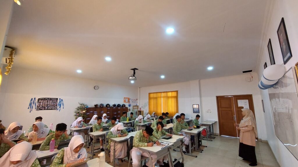 Ruang kelas 9 hanafi (1)